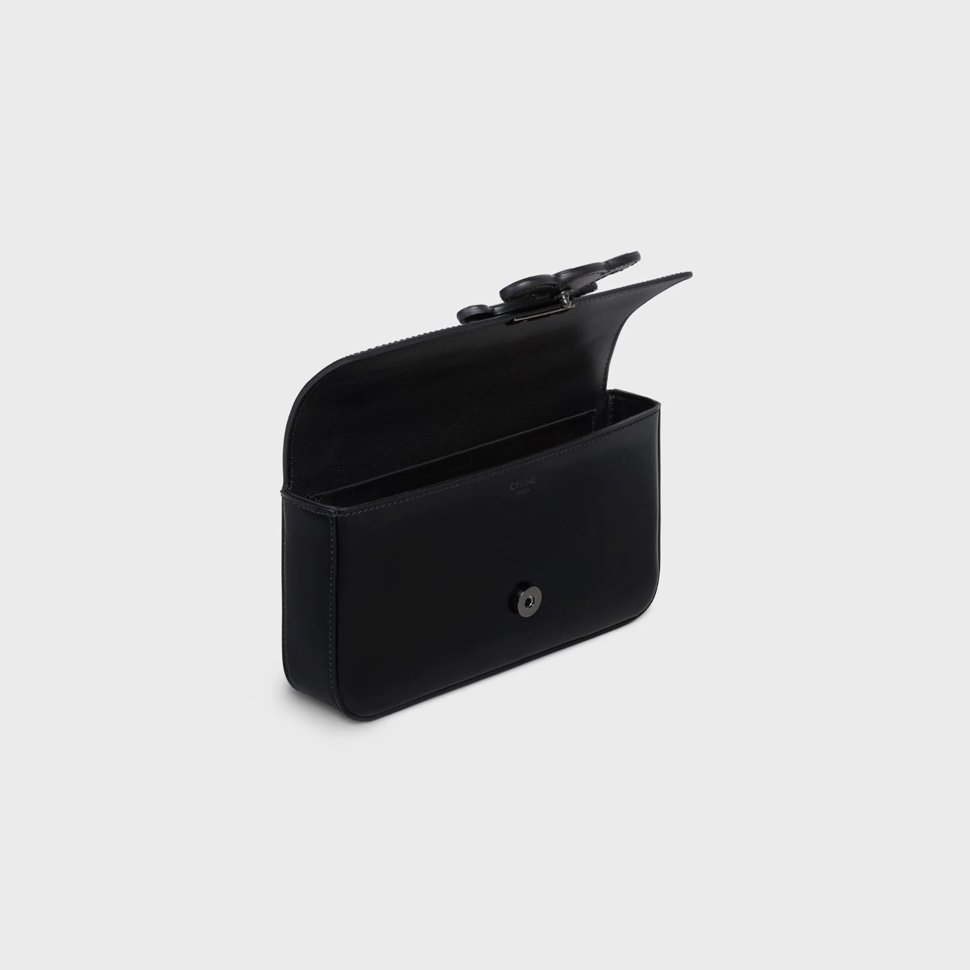 Cuir Triomphe Chain Shoulder Bag - Black/Black - Image 4