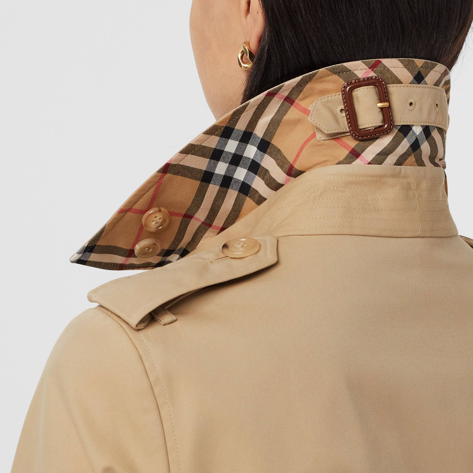 The Long Chelsea Heritage Trench Coat - Honey - Image 4