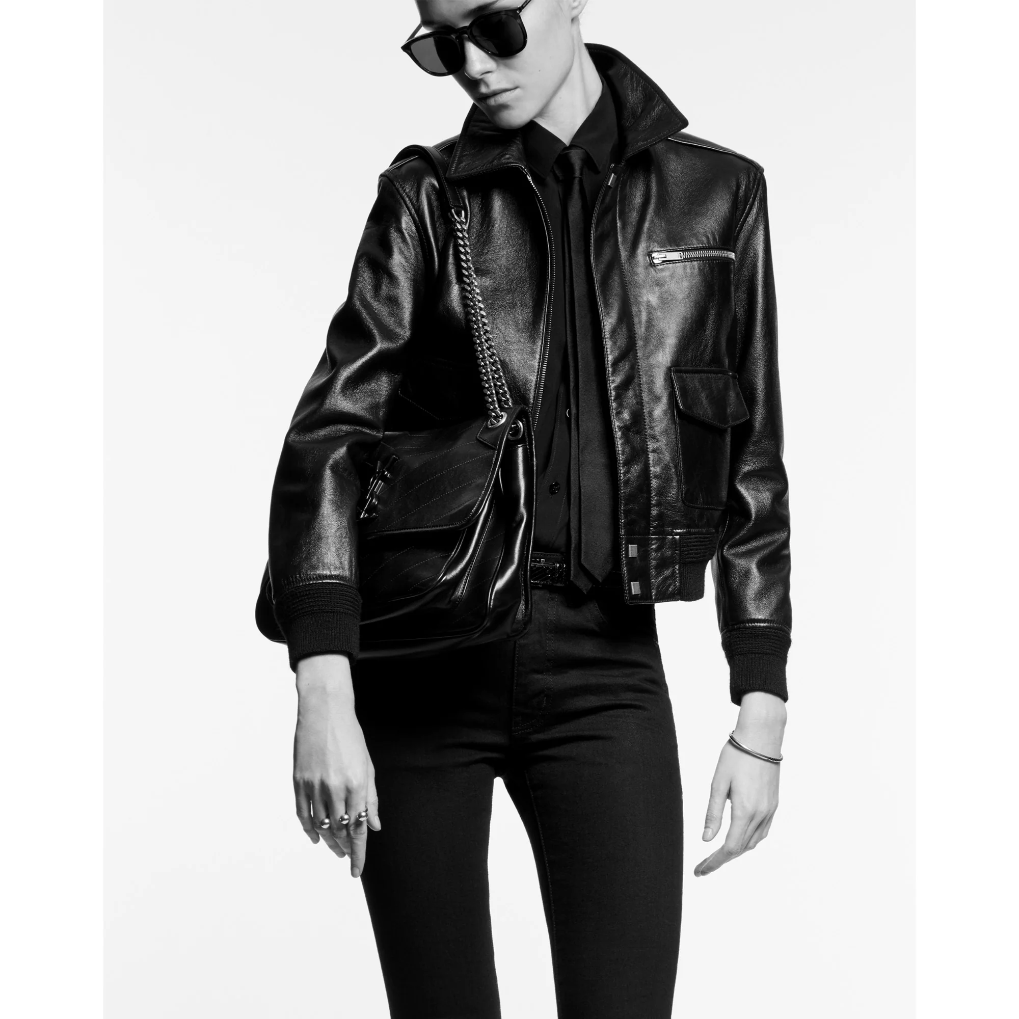 Medium Niki Chain Bag - Nero - Image 6