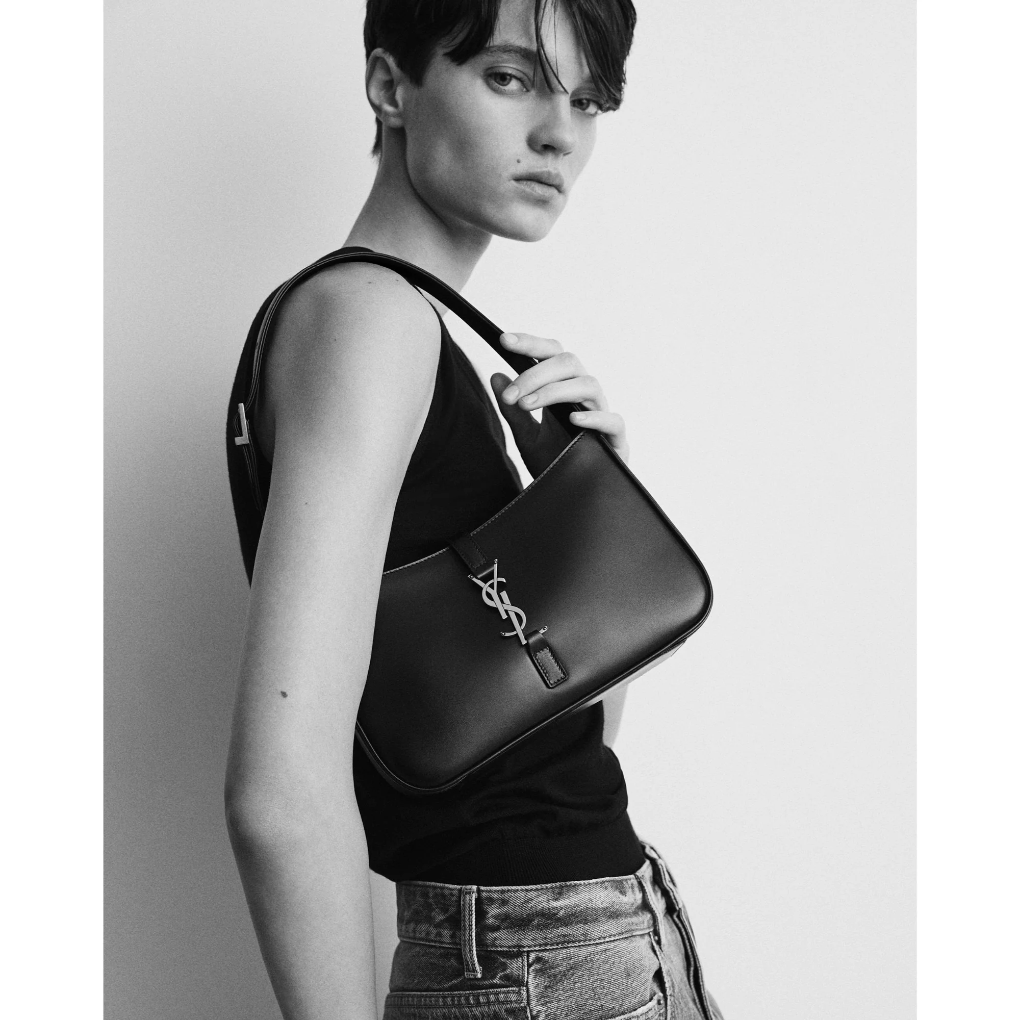 Le 5 A 7 Shoulder Bag - New Vert Fonce - Image 5