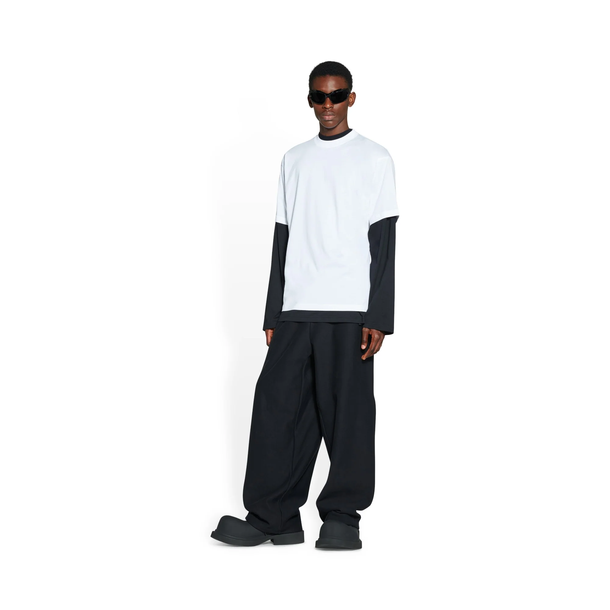 Medium Fit T-Shirt - White/Black - Image 2