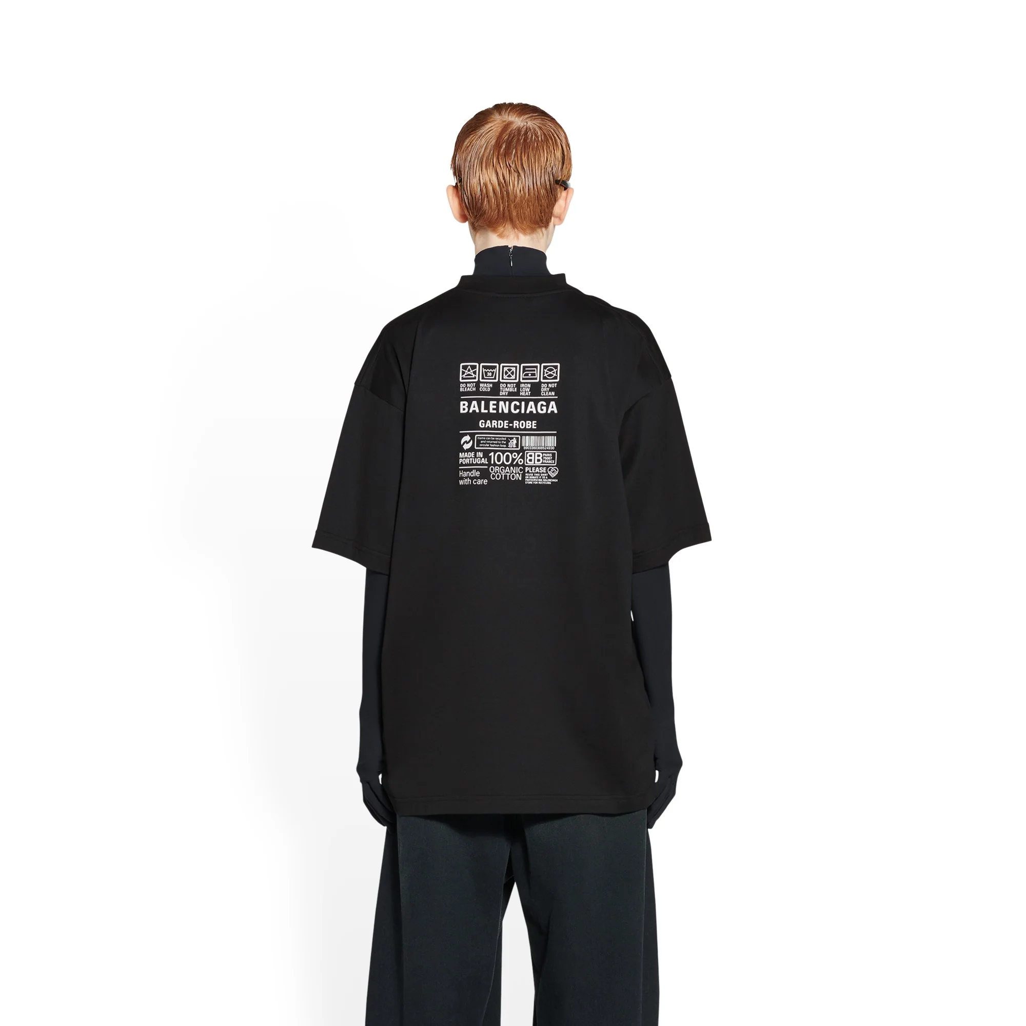 Medium Fit T-Shirt - Black/White - Image 4