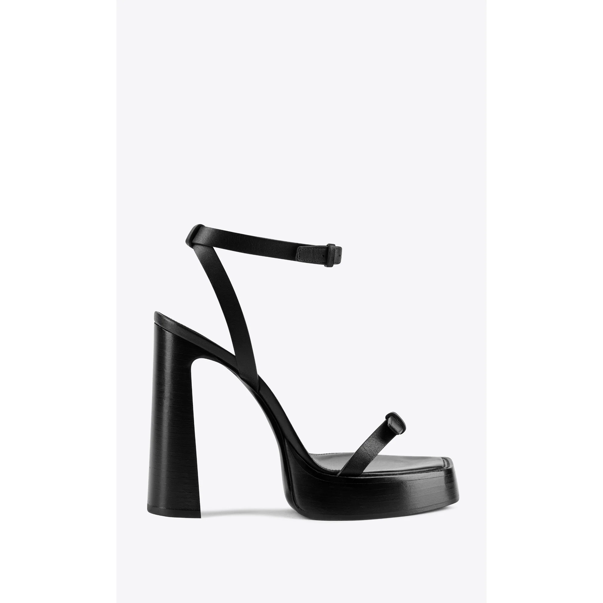 Carine 105 Platform Sandal - Nero