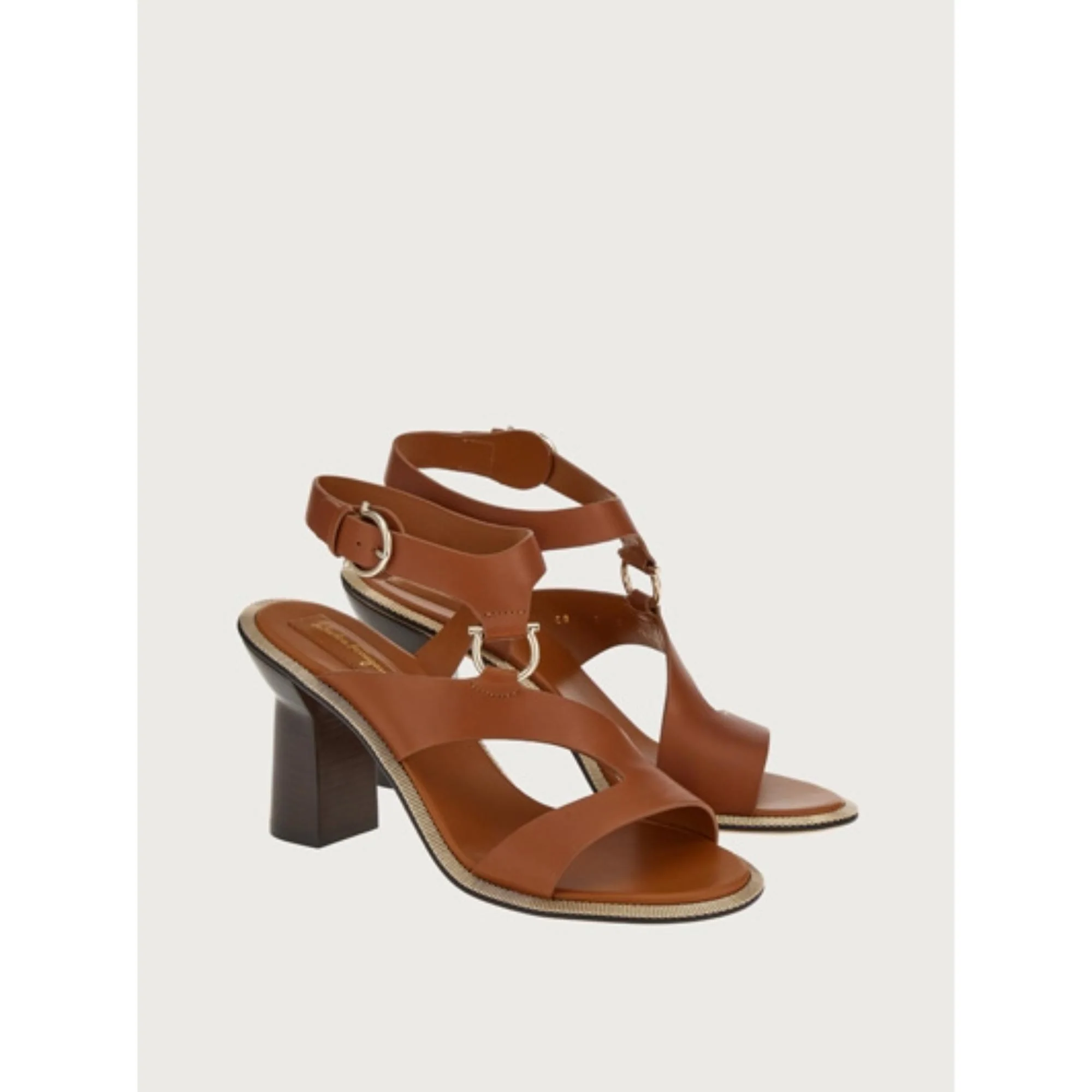 Sandals with Chain Detail And Contoured Heel - Sella - Image 3