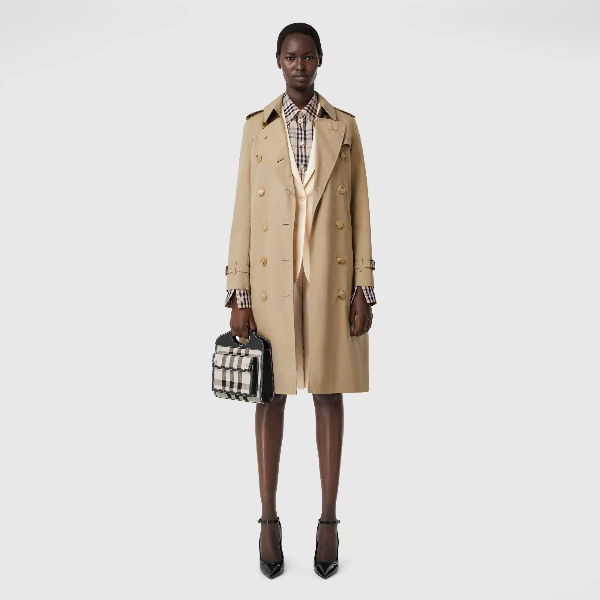 The Long Kensington Heritage Trench Coat - Honey - Image 7