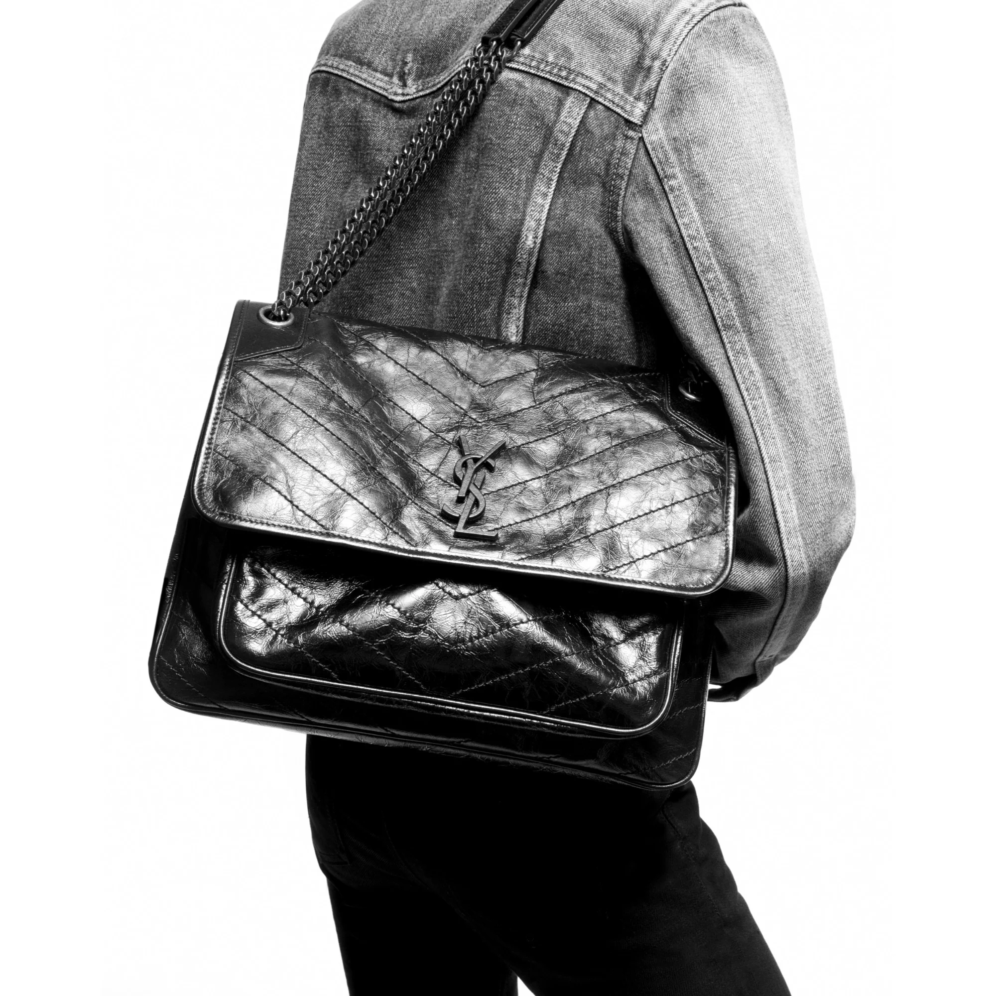 Large Niki Chain Bag - Nero - Image 6