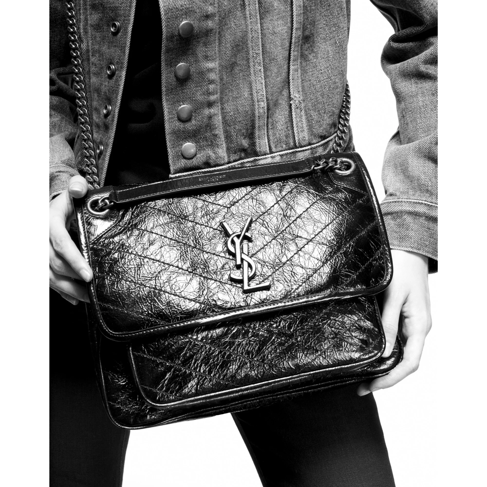 Medium Niki Chain Bag - Deep Marine - Image 6
